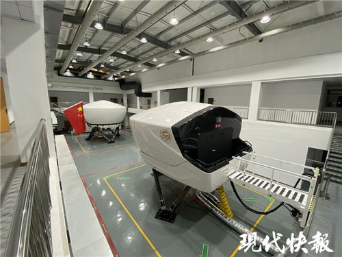 校企聚力創(chuàng)新，國產(chǎn)全動飛行模擬機(jī)首架交付